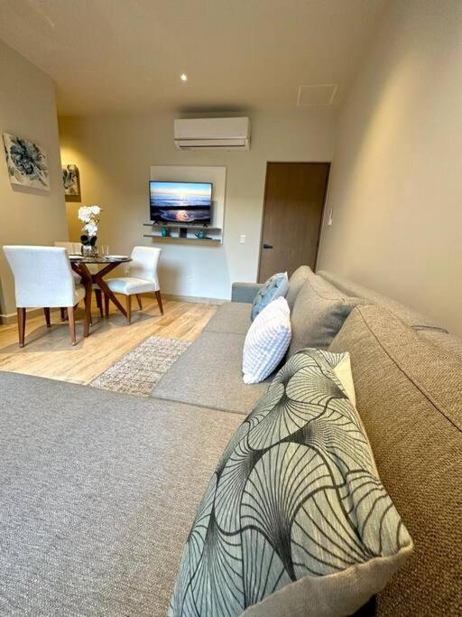 2 Beds Pool View Modern Apt/parking, Gym, Rooftop - 405 Musa *