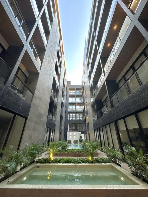 2 Beds Pool View Modern Apt/parking, Gym, Rooftop - 405 Musa