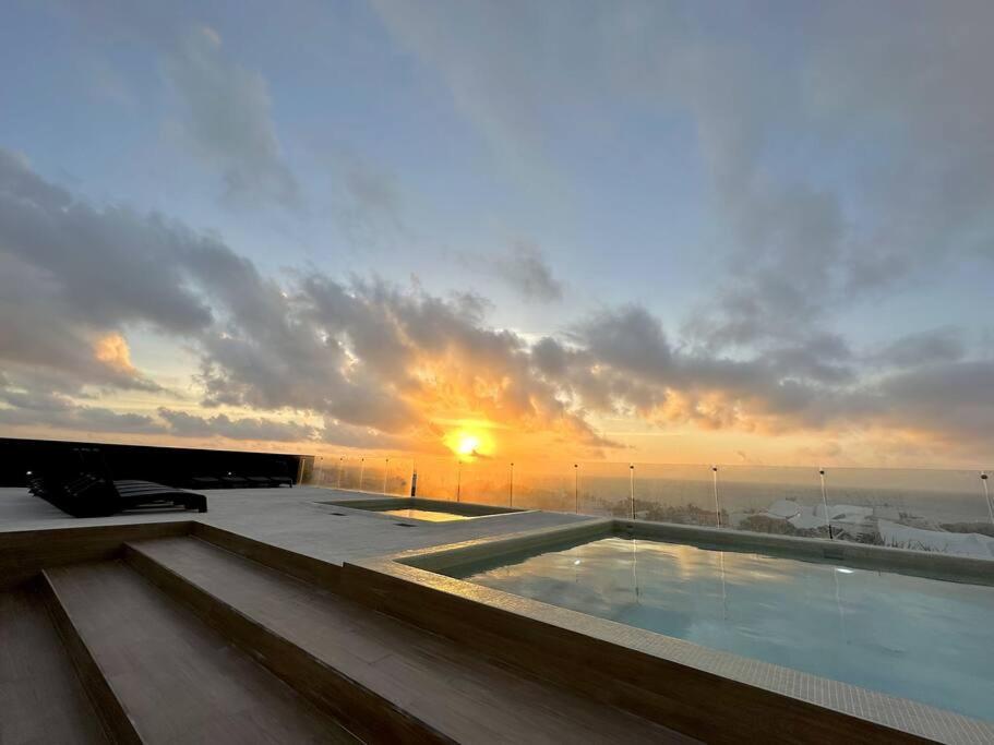 2 Beds Pool View Modern Apt/parking, Gym, Rooftop - 405 Musa Apartamento Playa del Carmen